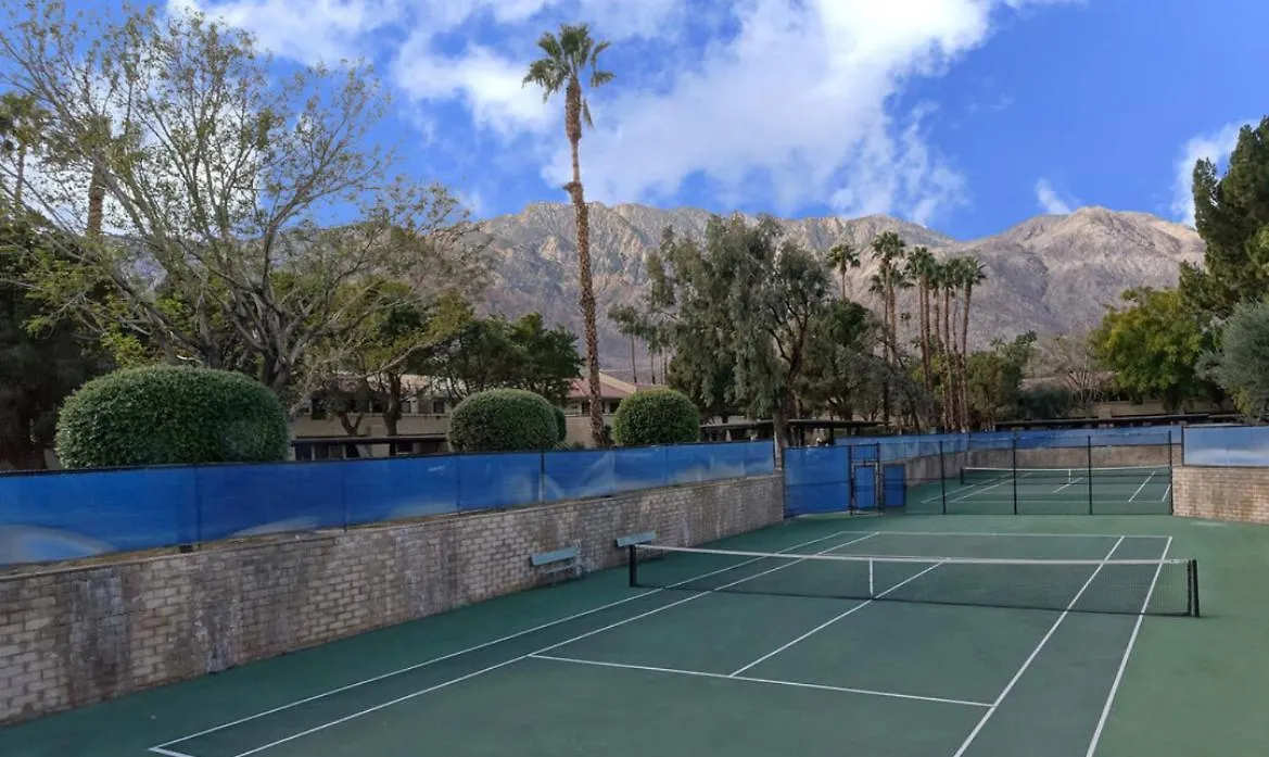 #1 Peaceful Gateway Apartment Palm Springs
